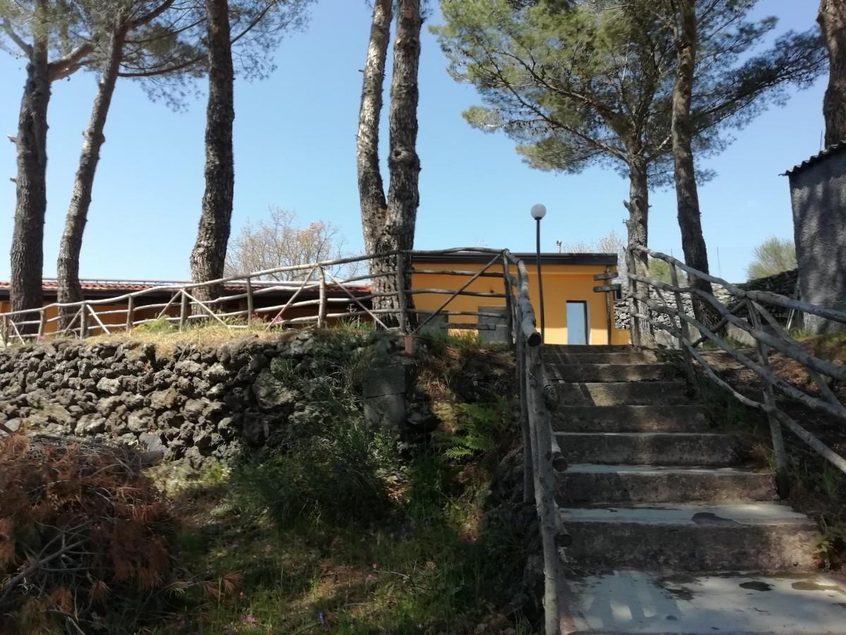 Etna Country Home Nicolosi Exterior foto